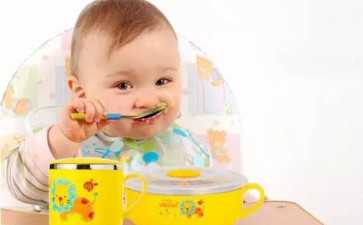 为何高龄女性生育那么艰辛-借卵代生男孩